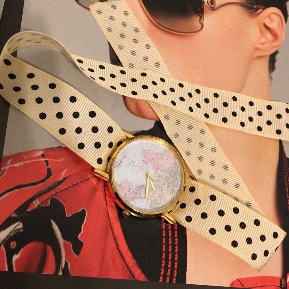 • World Map Watch • - Picture 2 of 3